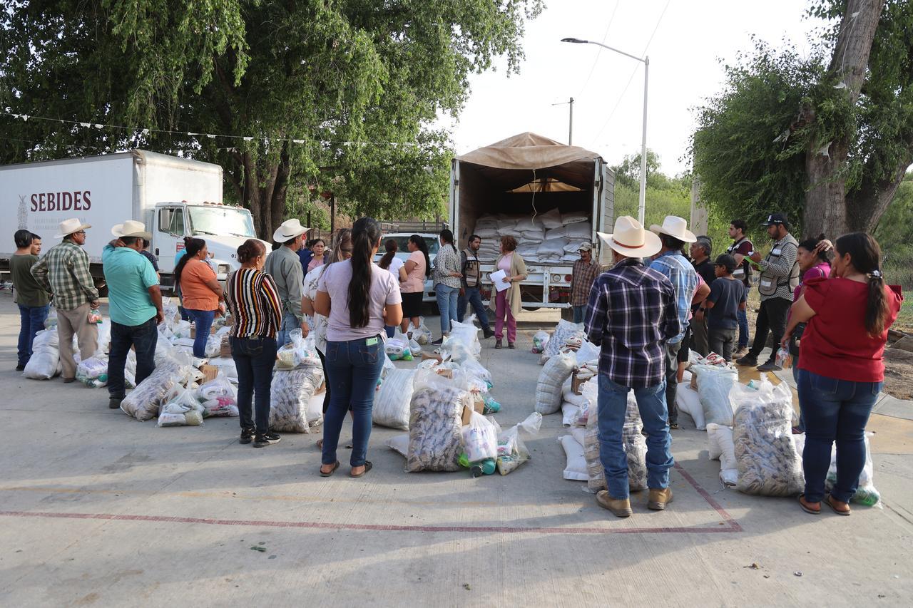 Apoyos de bienestar en Choix