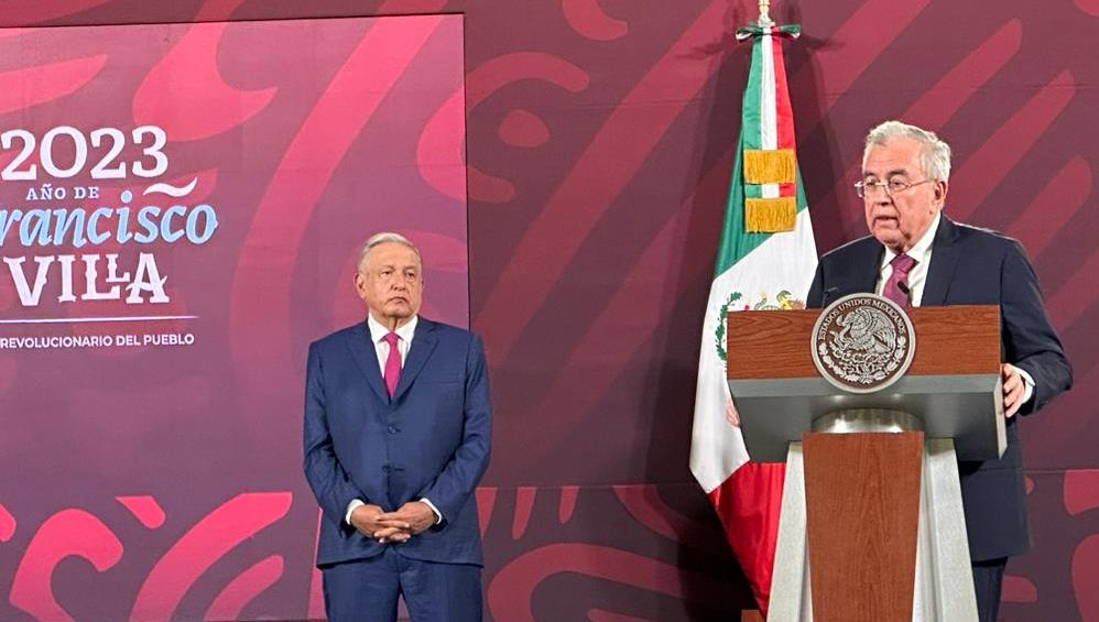 Rocha con AMLo firma IMSS