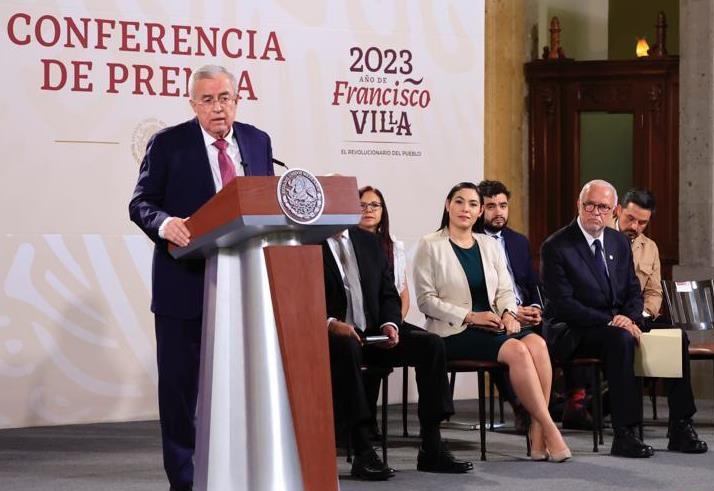 Rocha en firma IMSS