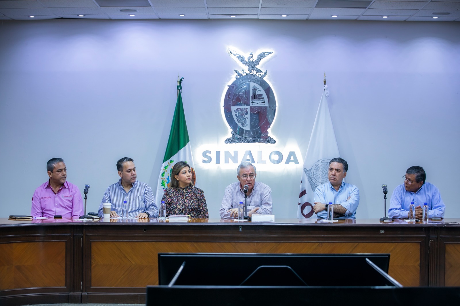 rocha ante agricultores